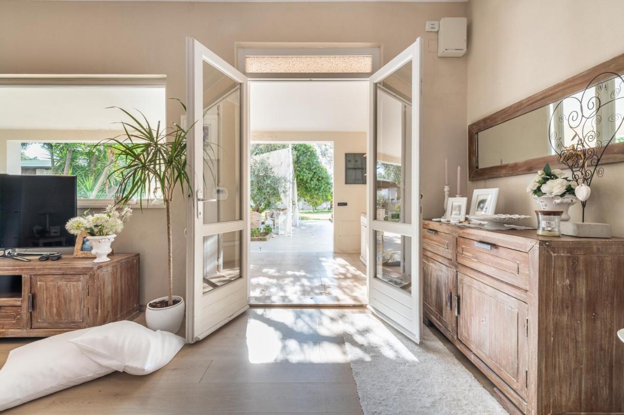 Villa Maria Beatrice Quartu SantʼElena Εξωτερικό φωτογραφία